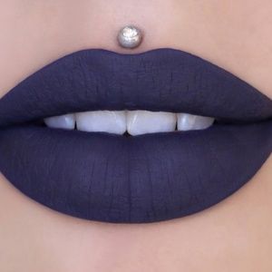 Medusa Jeffree Star Velour Liquid Lip Blue Gray